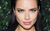 adriana-lima.jpg adriana-lima.jpg