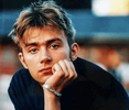 how-was-damon-albarn-perceived-when-blur-were-at-their-most-v0-4a7llig77zgc1.png