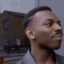 Point To Head GIFs | Tenor