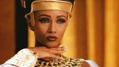 070e6b2510bb3fc1766ef5d1eafb244a.gif