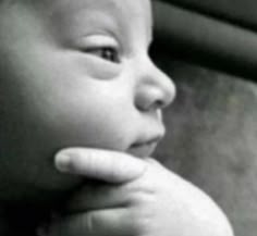 Περιέχει μια εικόνα του: Περιέχει μια εικόνα του: