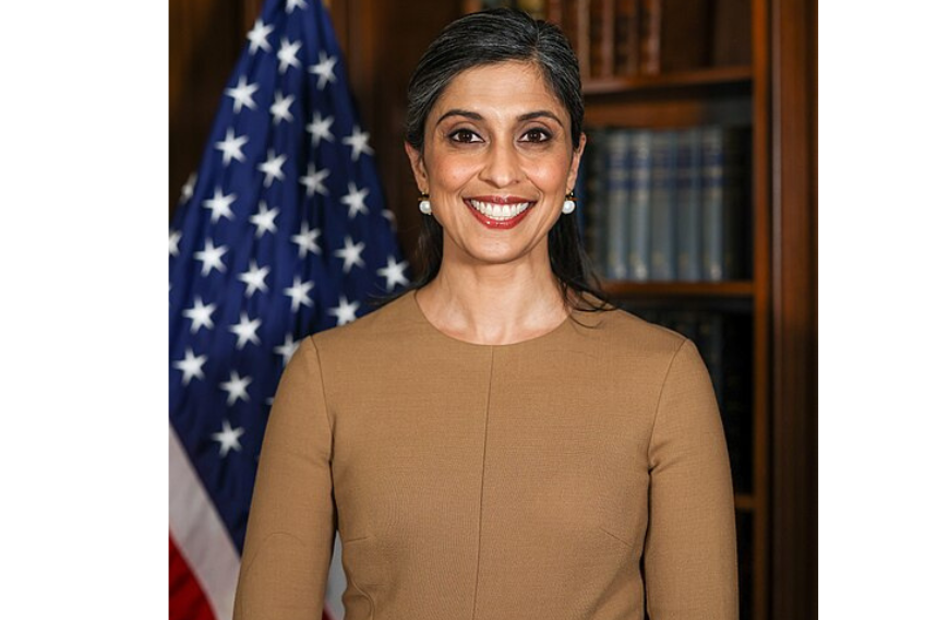 Usha Vance expects fourth child: historic in American politics