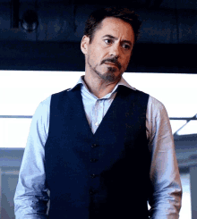 tony-stark-civil-war.gif