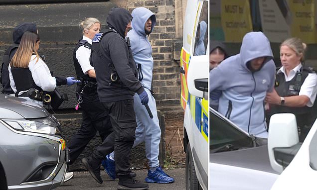 www.dailymail.co.uk