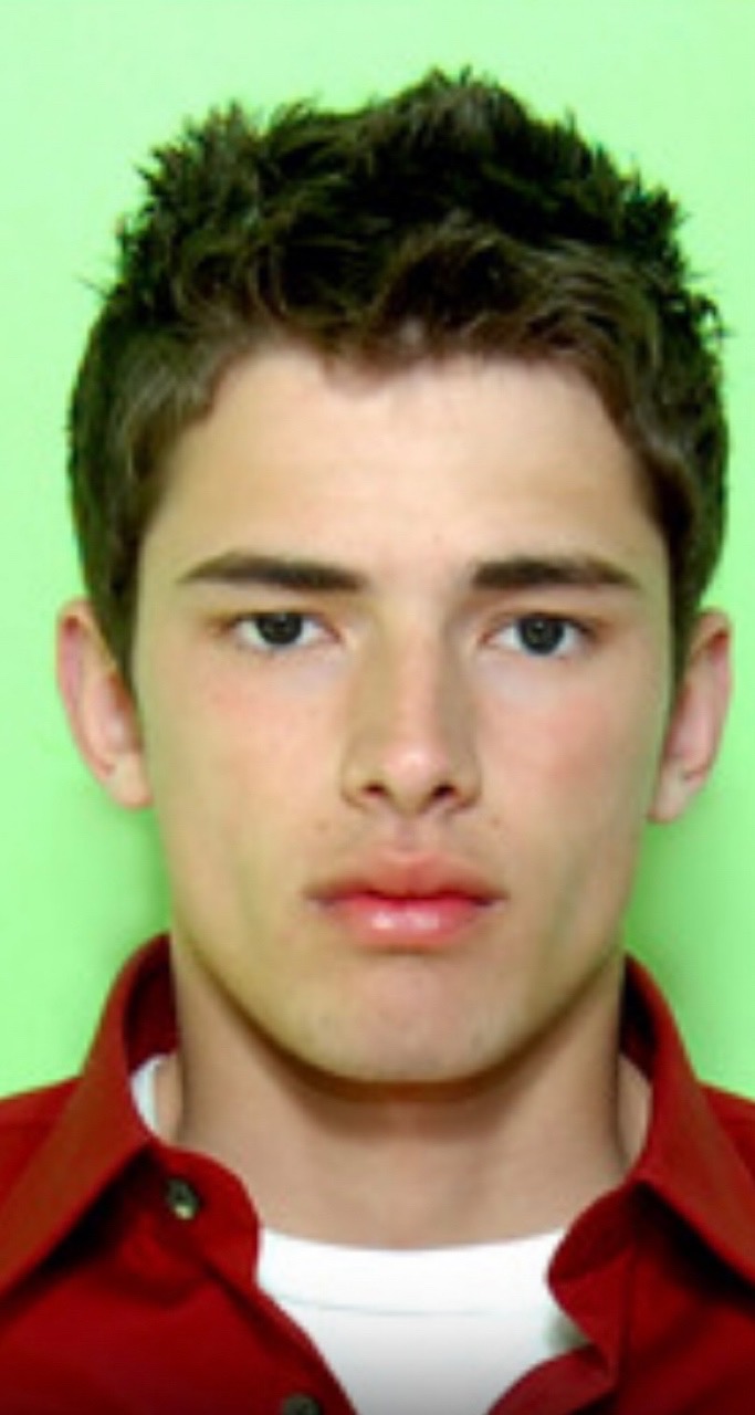 F96956E1 9D6C 4FD2 B634 EA82EC99E9BA F96956E1 9D6C 4FD2 B634 EA82EC99E9BA